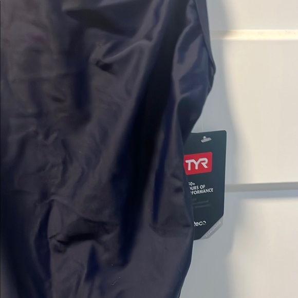 TYR Women's Navy One Piece Swimsuit - Picture 3 of 6